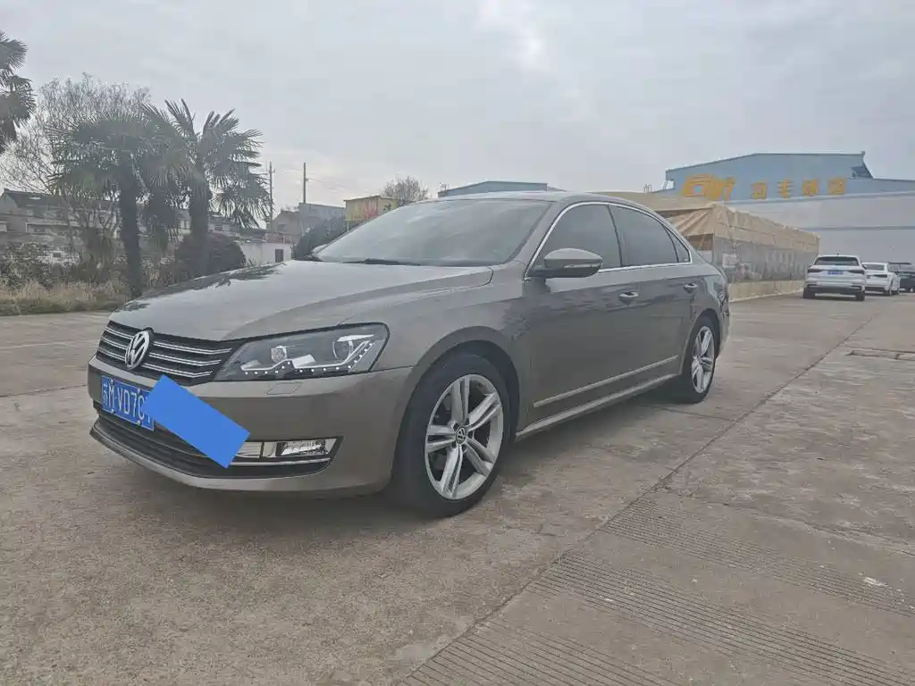 Volkswagen Passat 2013