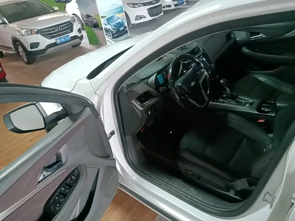 Chevrolet Malibu — миниатюра 16