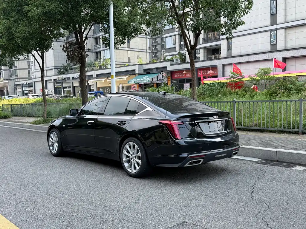 Cadillac CT5 — миниатюра 8