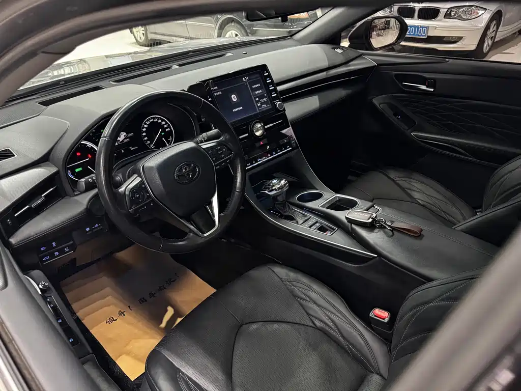 Toyota Avalon — миниатюра 6