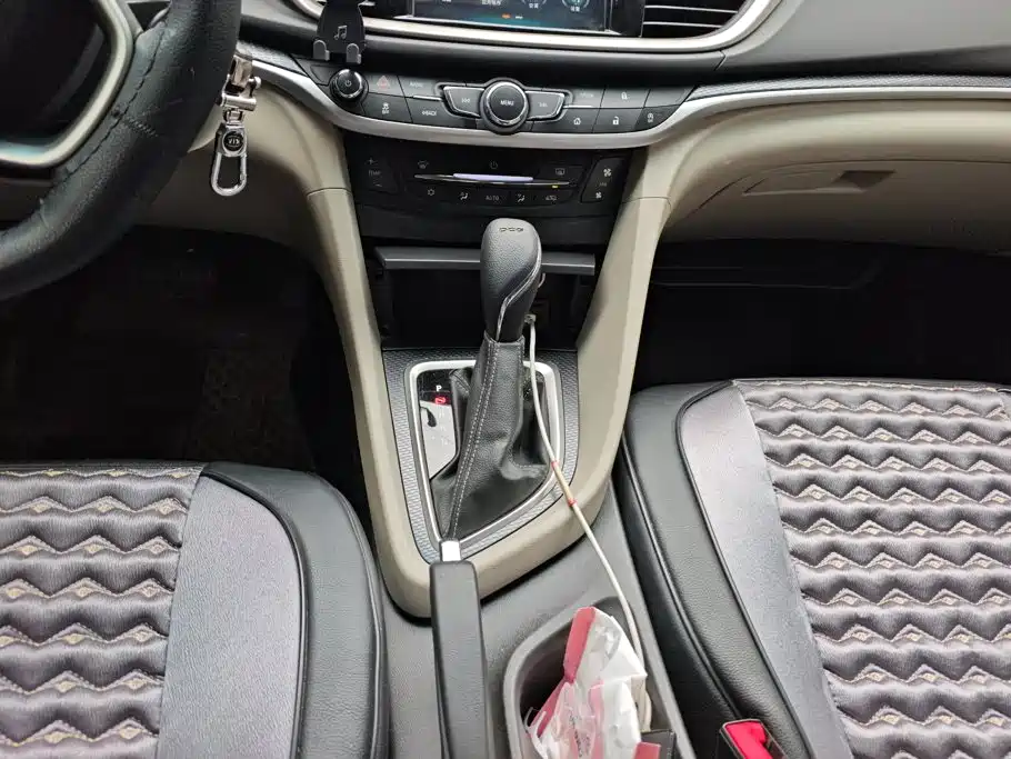 Buick Excelle — миниатюра 16