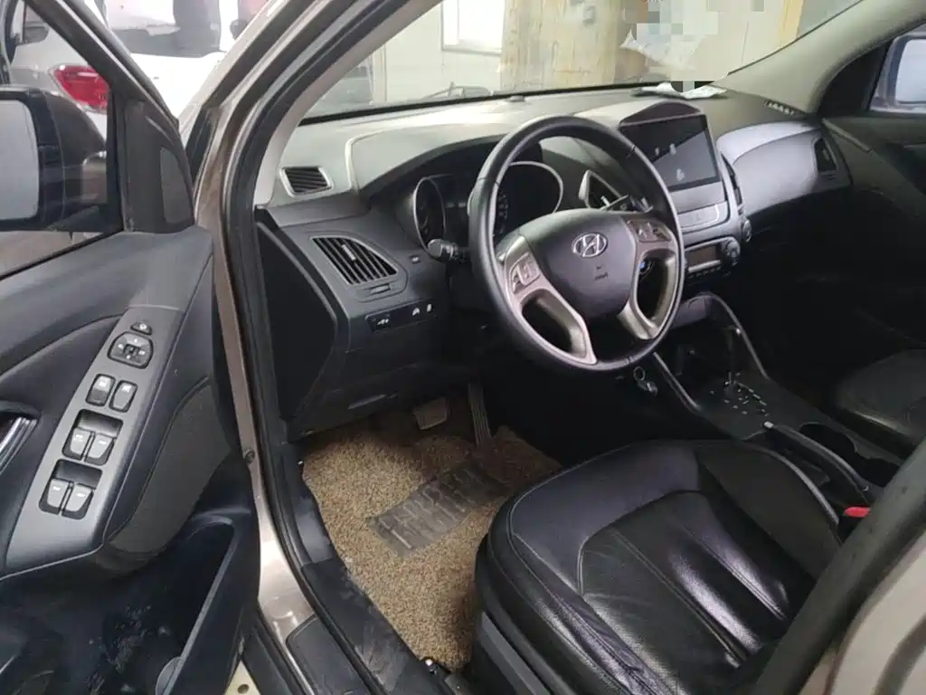 Hyundai ix35 — миниатюра 16