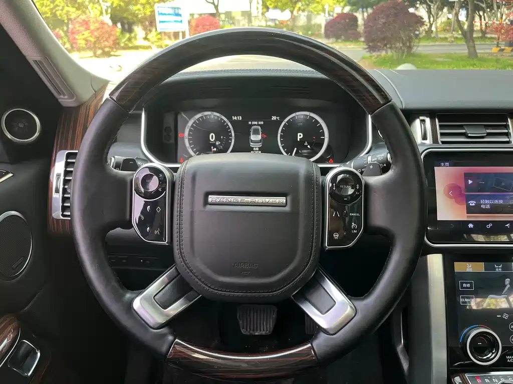 Land Rover Range Rover — миниатюра 10