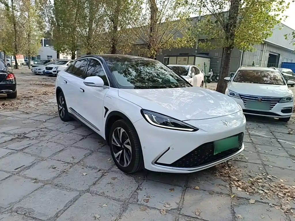 ARCFOX Alpha S — миниатюра 4