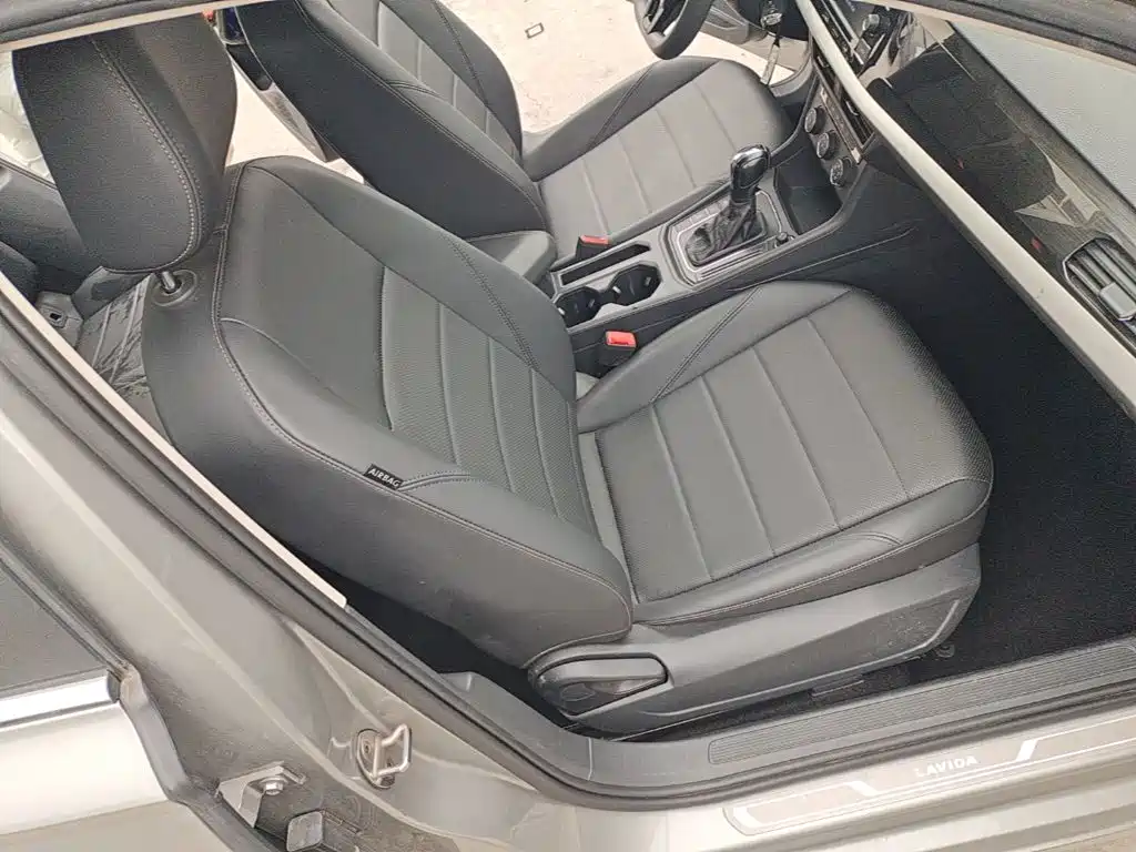 Volkswagen Lavida — миниатюра 25