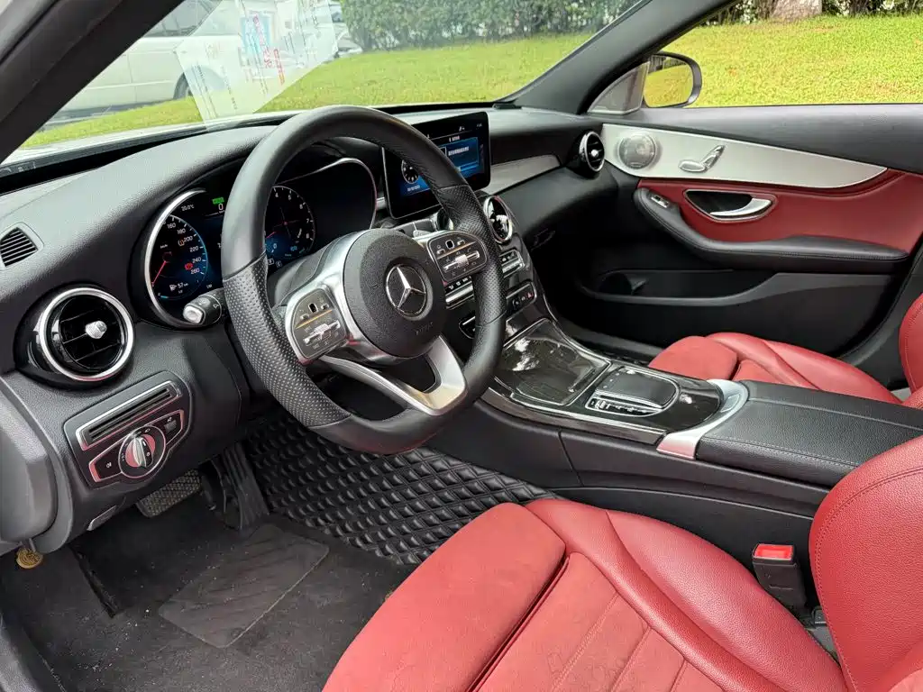 Mercedes-Benz C-Class — миниатюра 7