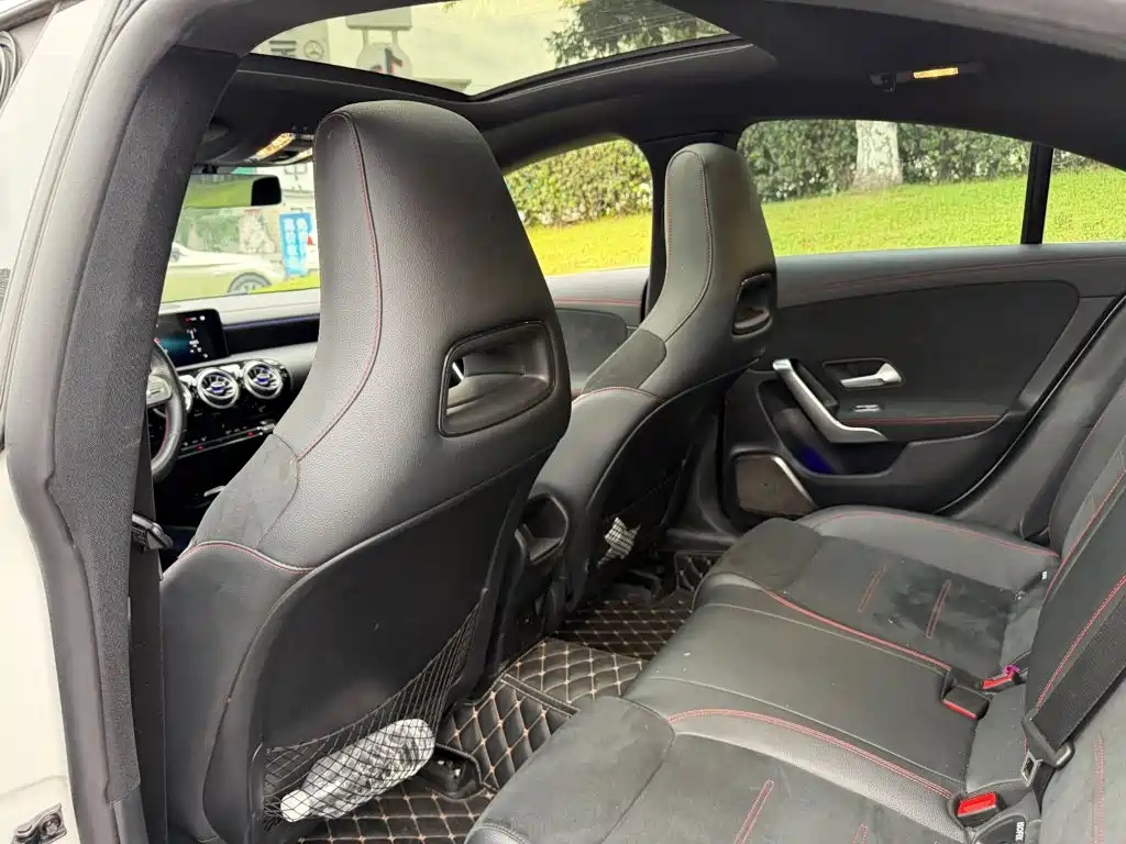 Mercedes-Benz CLA (Import) — миниатюра 11