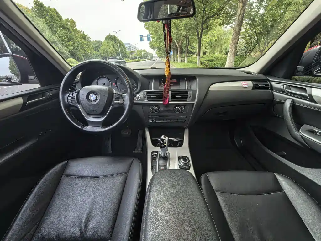 BMW X3 (Import) — миниатюра 8