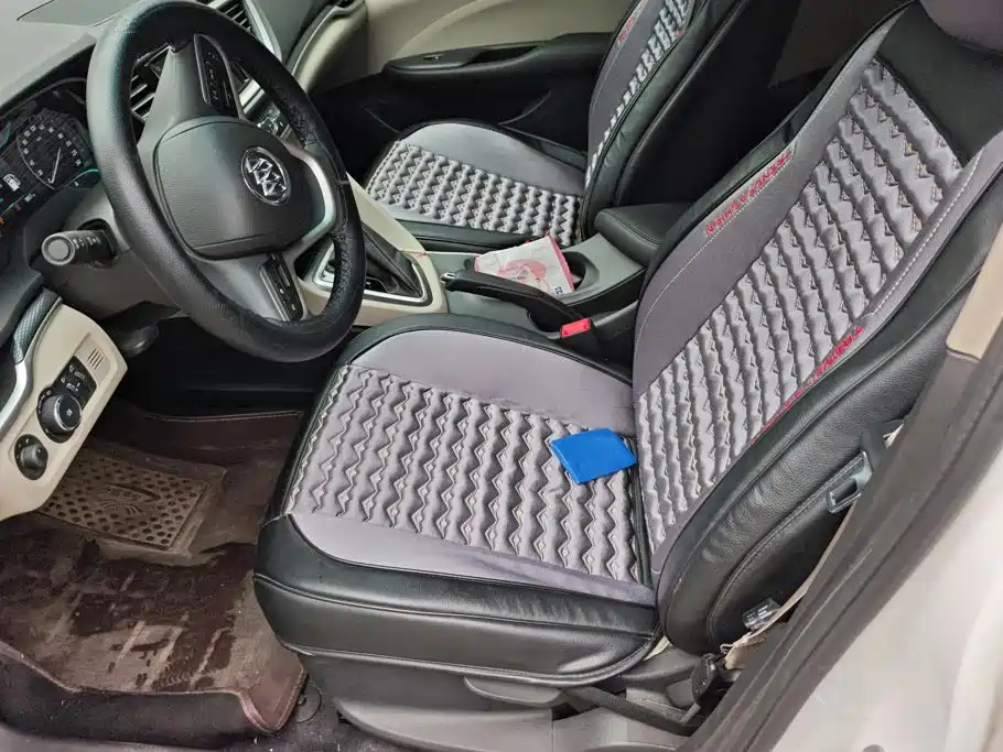 Buick Excelle — миниатюра 9