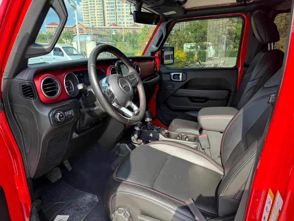 Jeep Wrangler — миниатюра 4