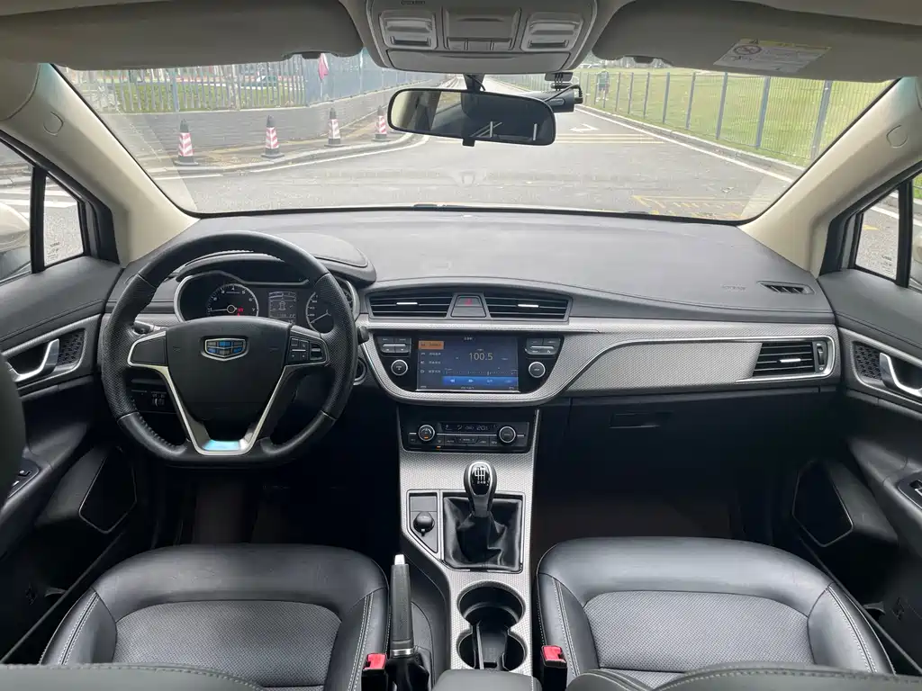 Geely Emgrand GS GS 2016 1.3T MT