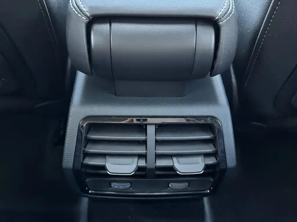 Audi Q3 Sportback — миниатюра 18