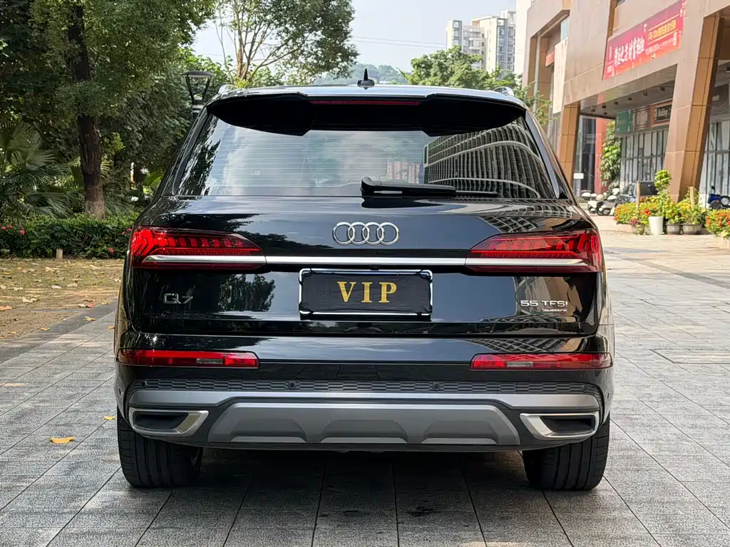 Audi Q7 — миниатюра 17