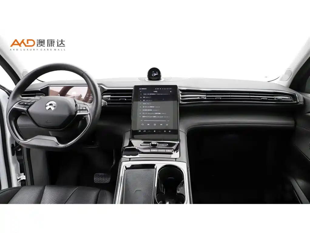 NIO NIO ES8