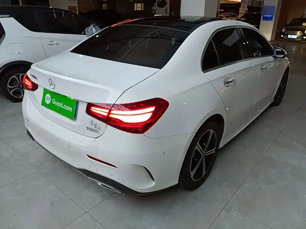 Mercedes-Benz A-Class — миниатюра 7