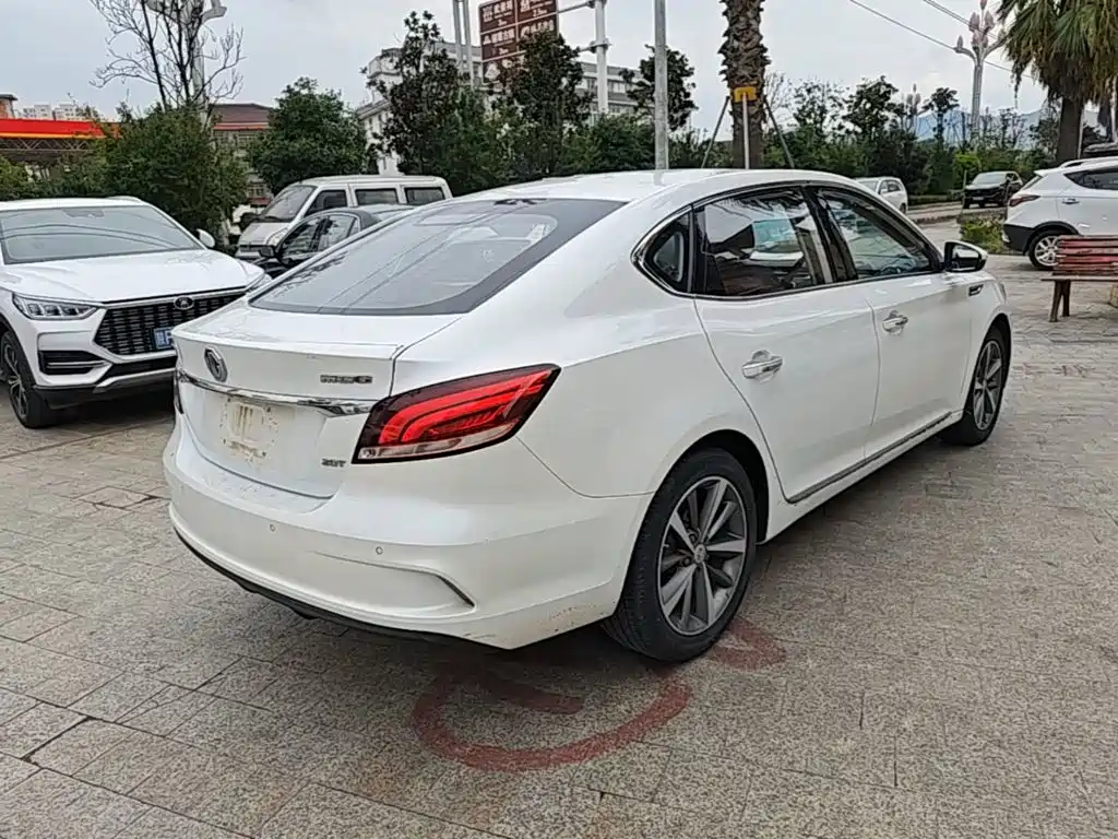 MG MG6 — миниатюра 7
