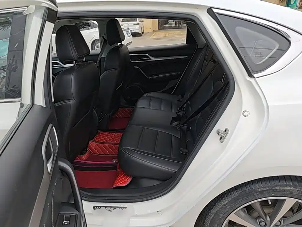 MG MG6 — миниатюра 17