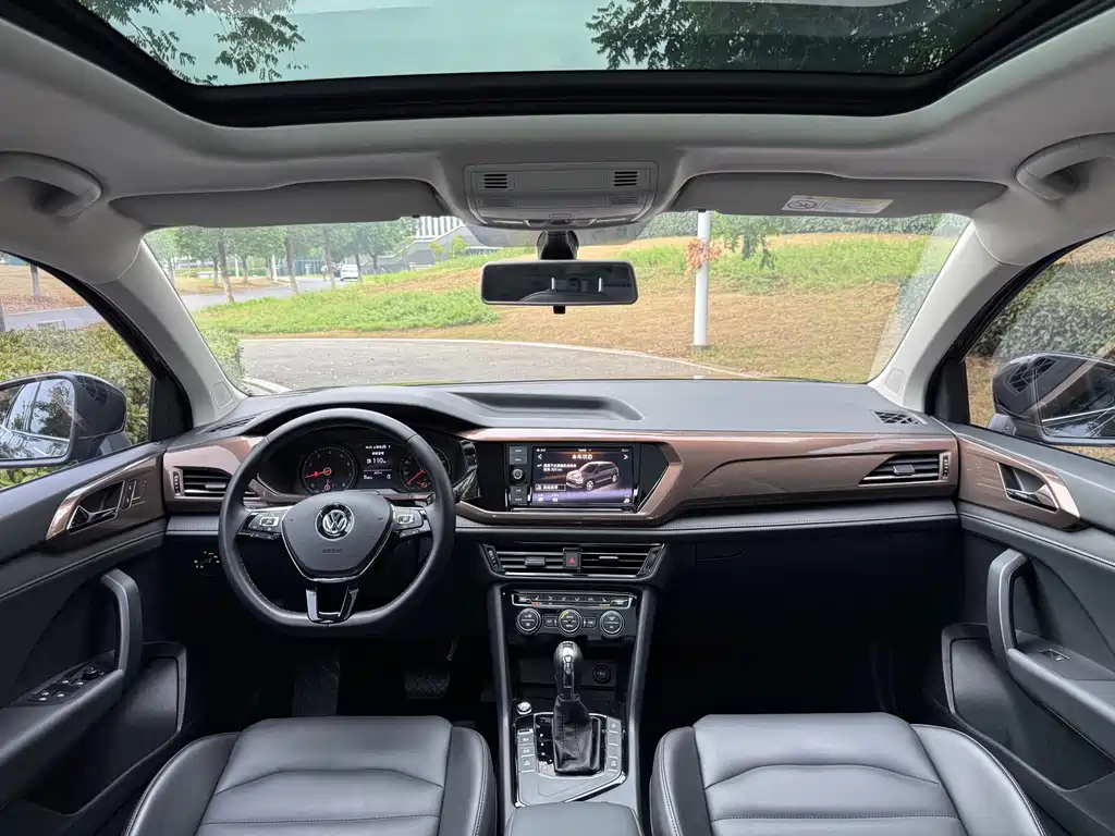 Volkswagen Tharu — миниатюра 14