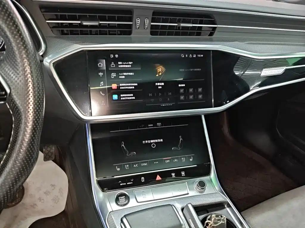 Audi A6L New Energy — миниатюра 13