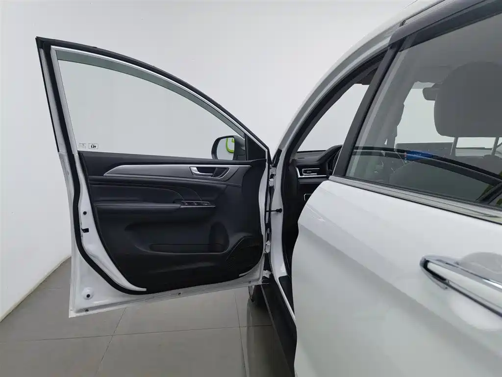 Haval M6 2023 PLUS 1.5T MT Elite