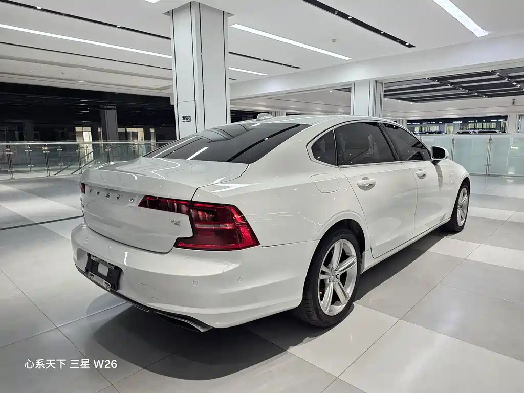 Volvo S90 — миниатюра 16