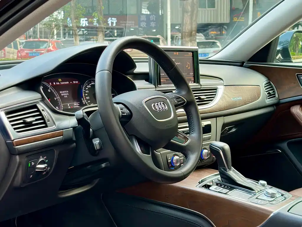 Audi A6L — миниатюра 9