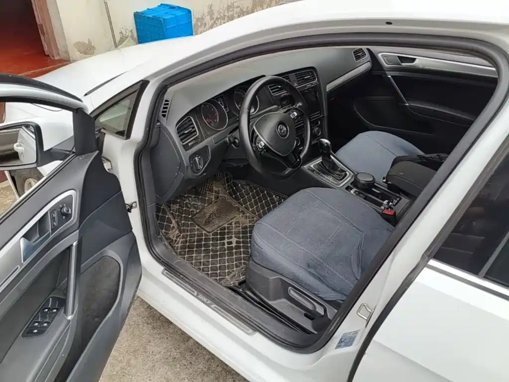 Volkswagen Golf — миниатюра 16