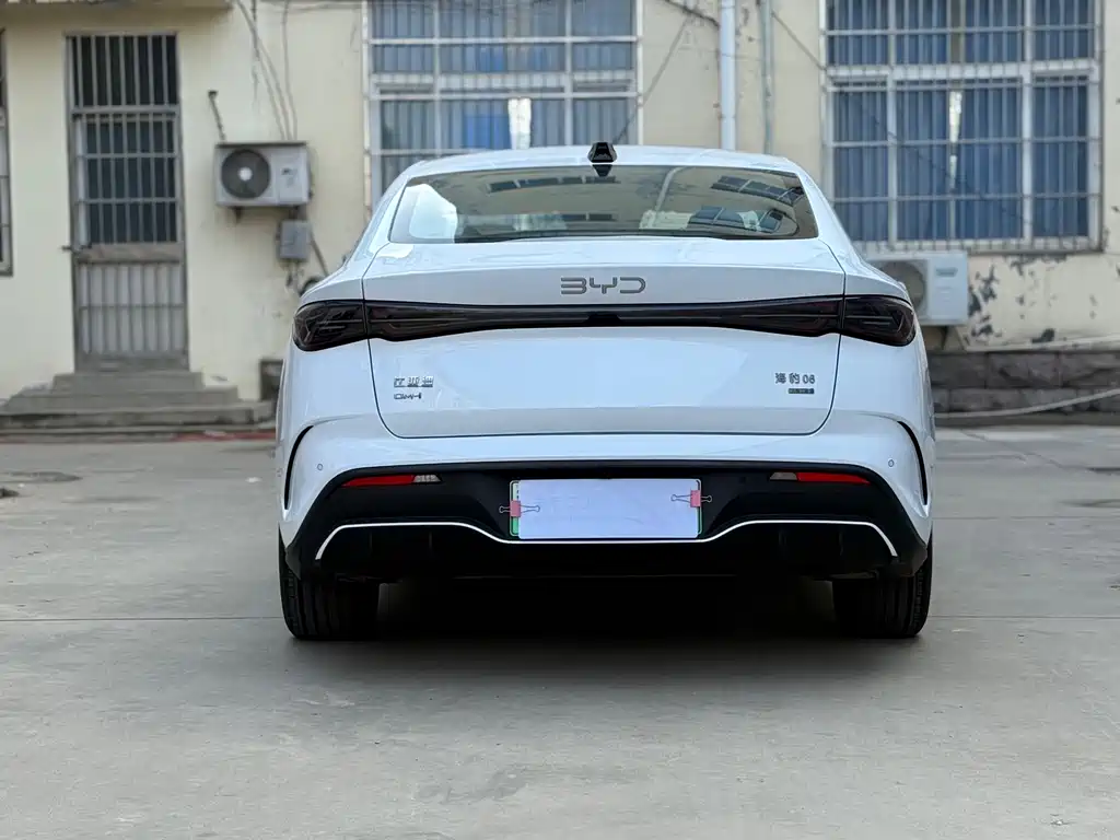 BYD SEAL 06 NEW ENERGY