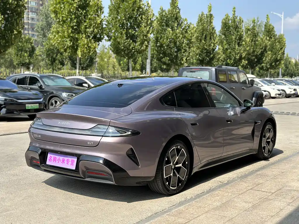 XIAOMI CAR XIAOMI SU7