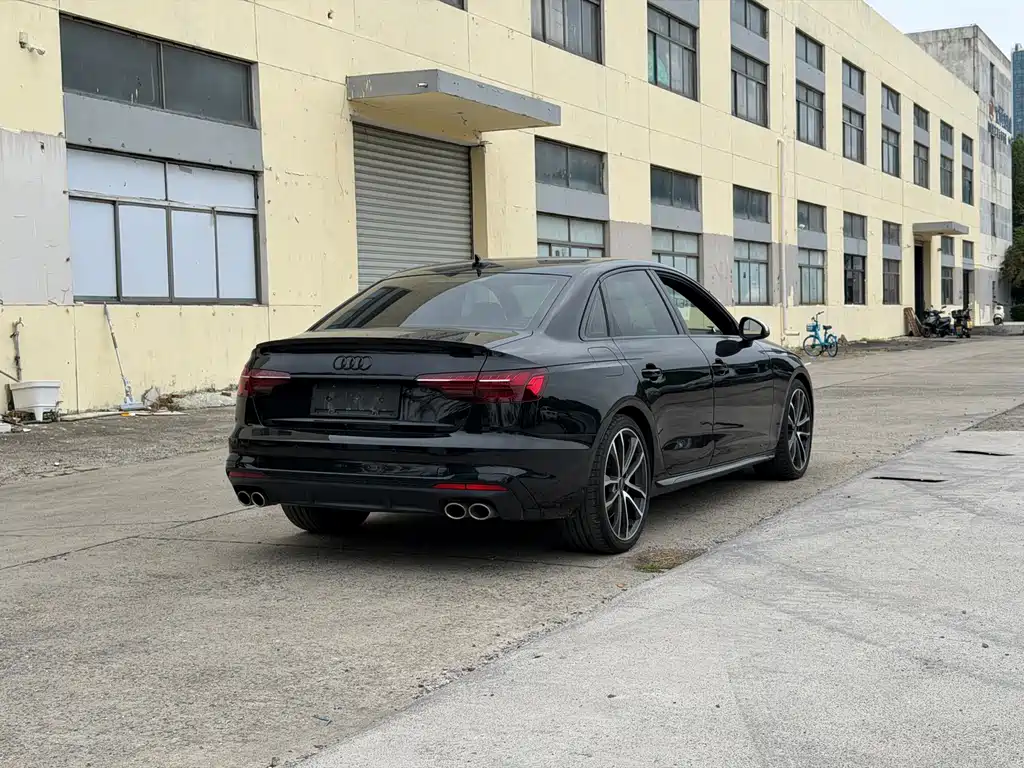 Audi S4 — миниатюра 15