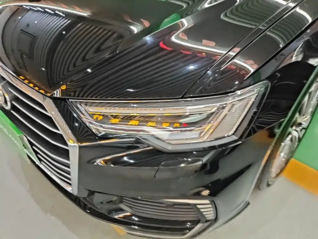 Audi A6L New Energy — миниатюра 24