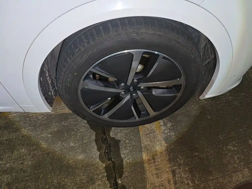 Li Auto Li L7 — миниатюра 8
