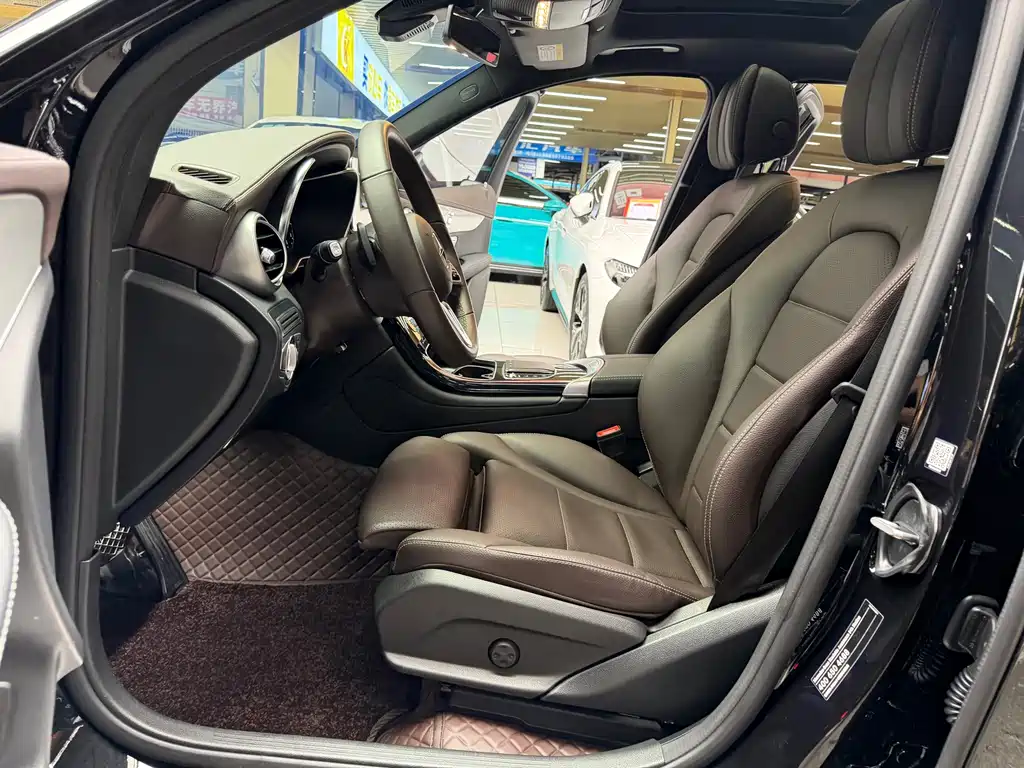 Mercedes-Benz GLC — миниатюра 10