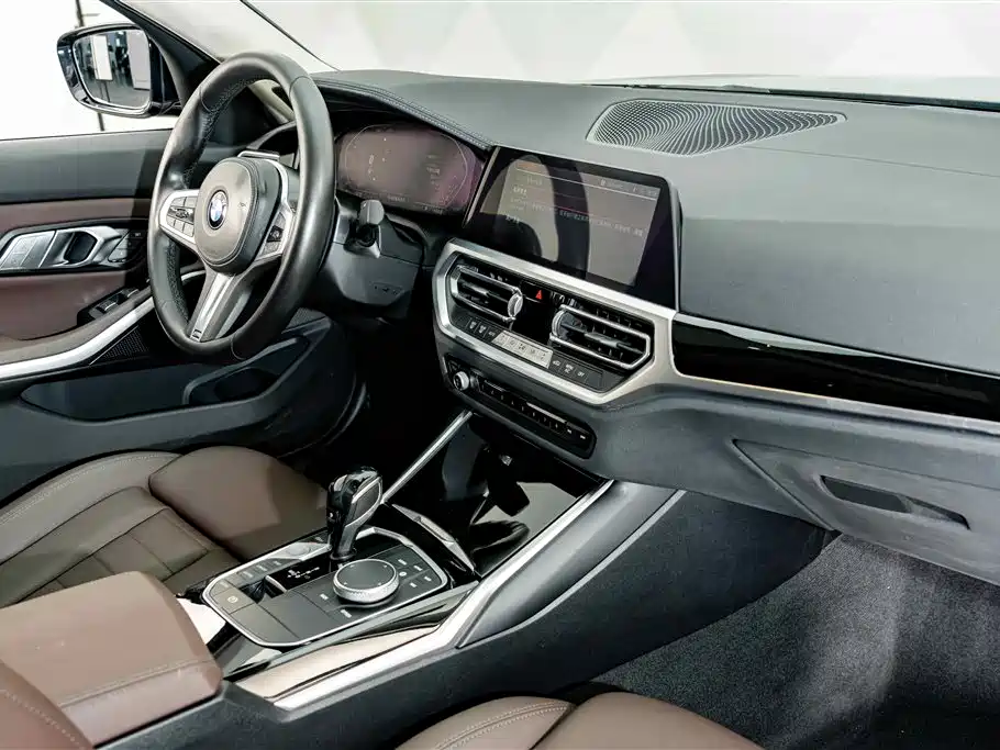 BMW 3 Series — миниатюра 17