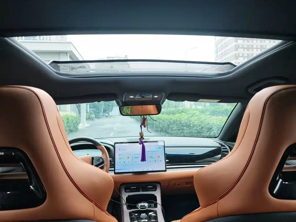 BYD Han — миниатюра 14