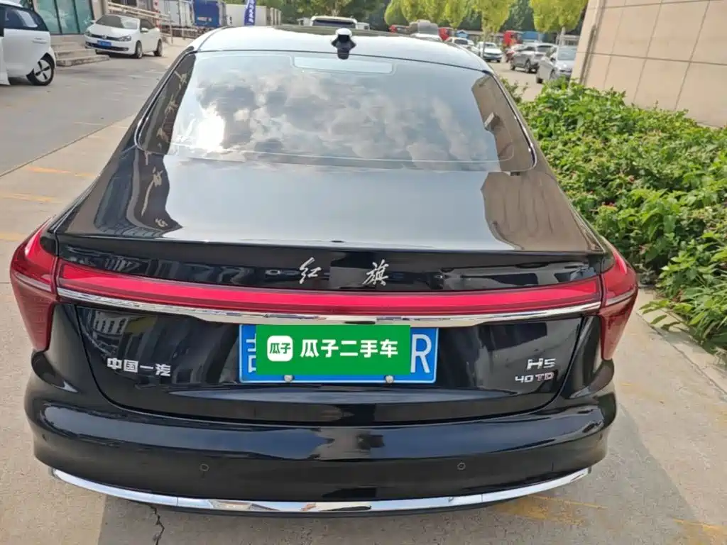 Hongqi Hongqi H5 — миниатюра 6