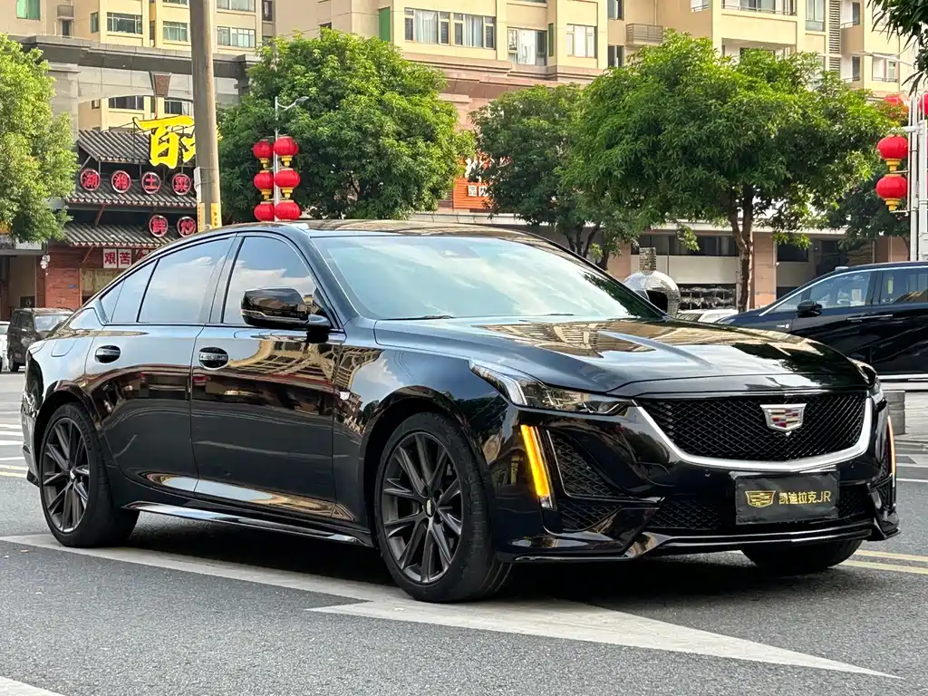 Cadillac CT5 — миниатюра 3