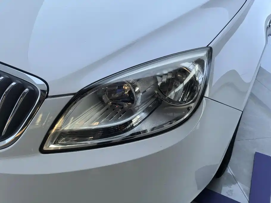 Buick Excelle — миниатюра 5