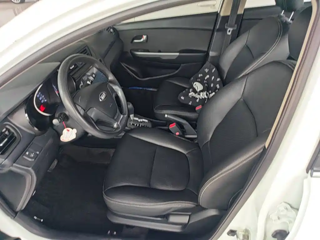 Kia K2 — миниатюра 15