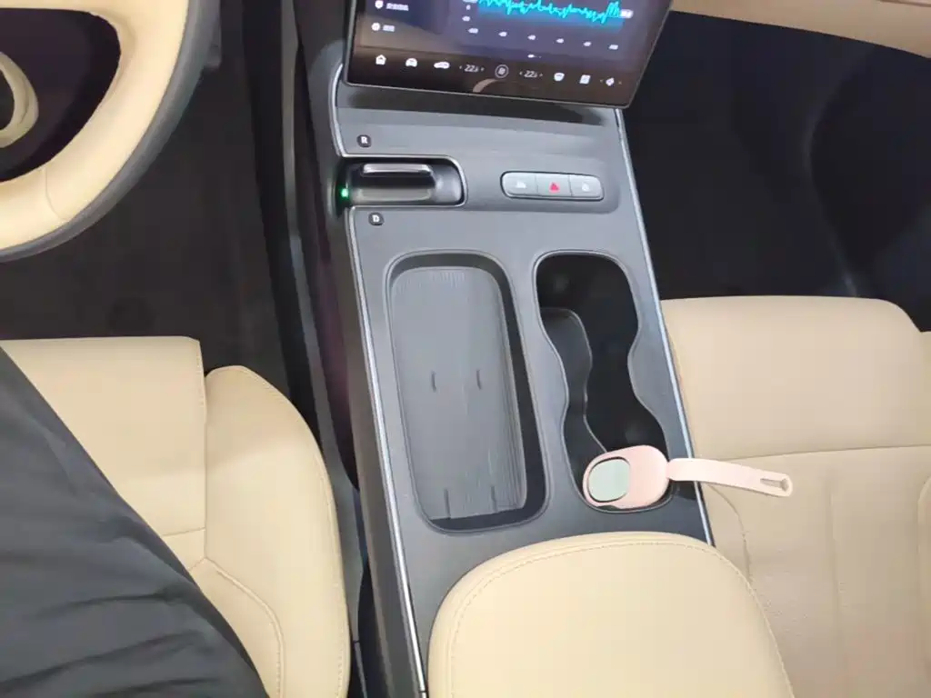 NIO ET5T — миниатюра 14