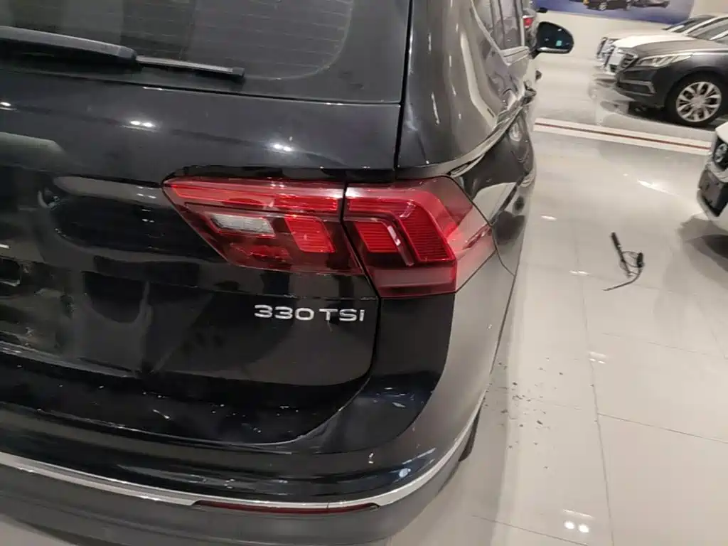 Volkswagen Tiguan L — миниатюра 8