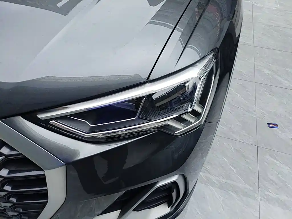Audi Q3 — миниатюра 24