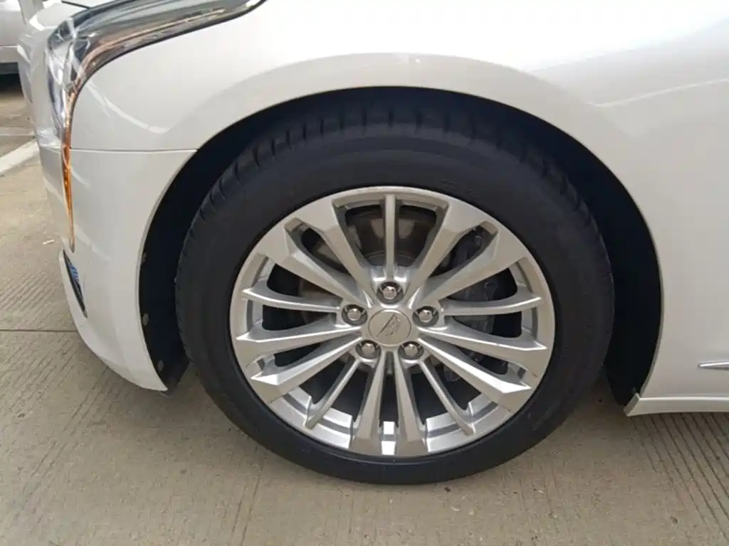Cadillac CT6 — миниатюра 23