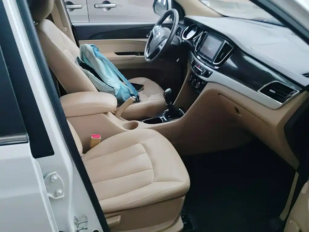 Baojun 730 — миниатюра 25