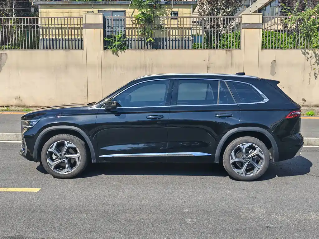 Geely Xingyue L — миниатюра 21