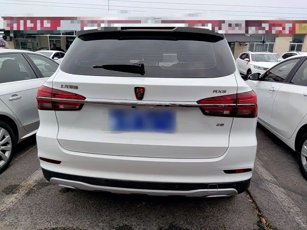 Roewe RX5 — миниатюра 6