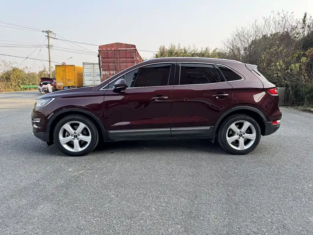LINCOLN MKC