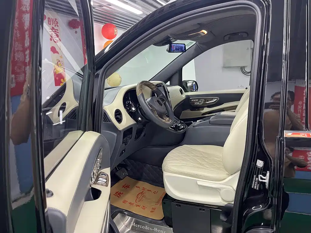 Mercedes-Benz Vito — миниатюра 8