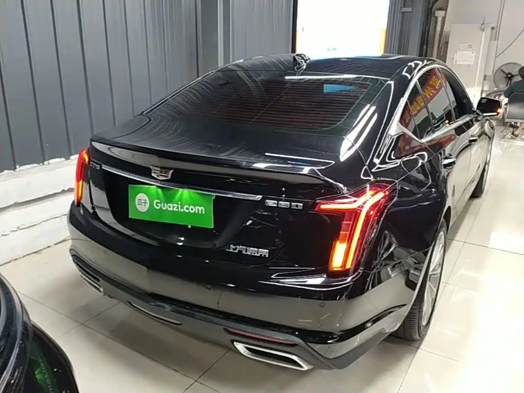 Cadillac CT5 — миниатюра 7
