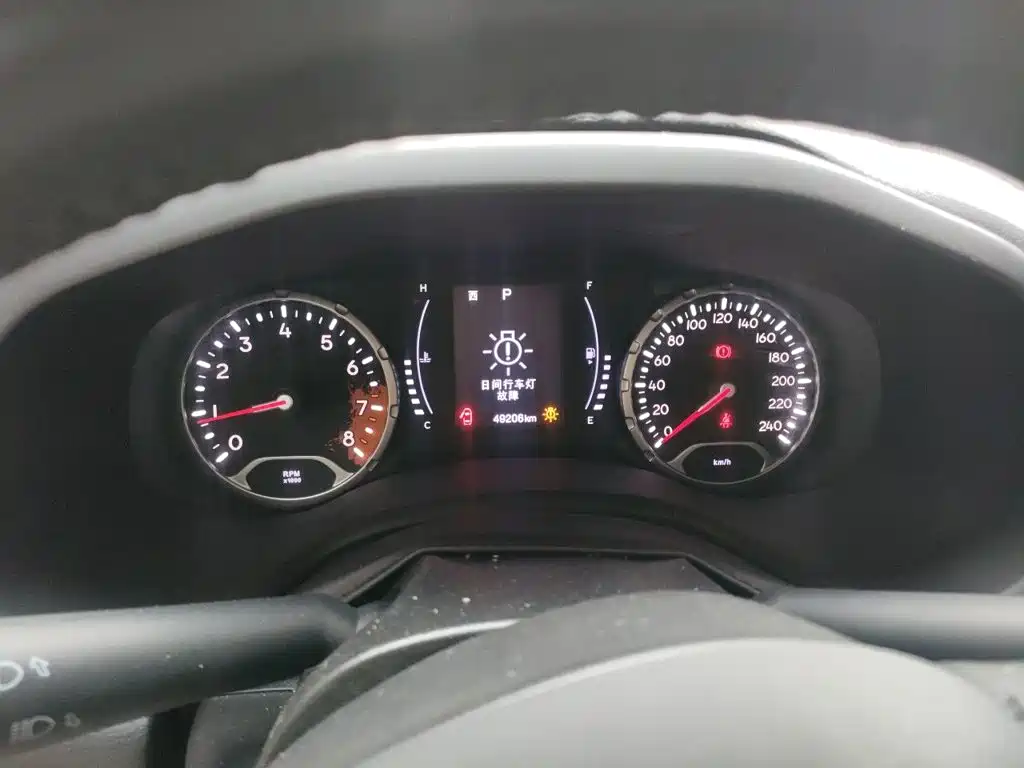 Jeep Renegade — миниатюра 12